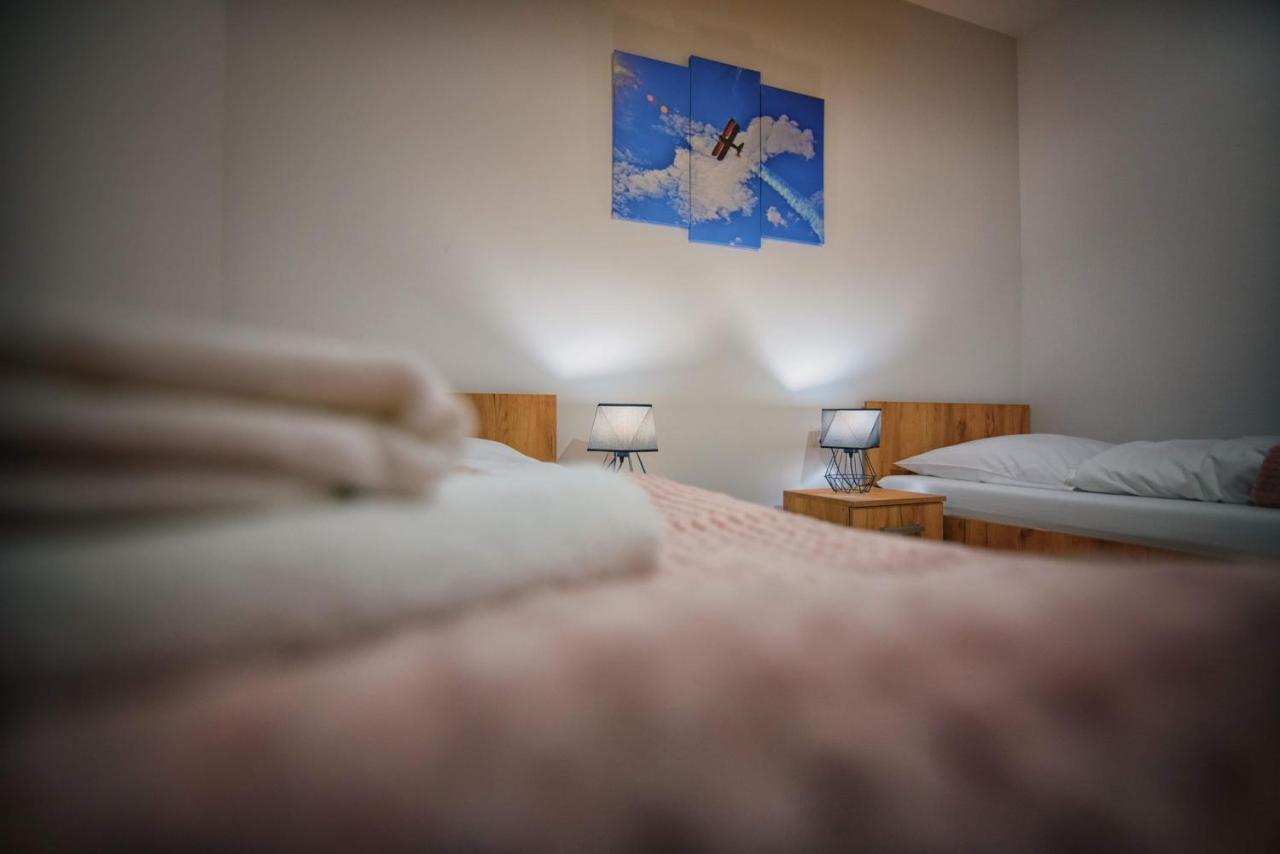 Blue Sky - Apartamenty Zator Ngoại thất bức ảnh