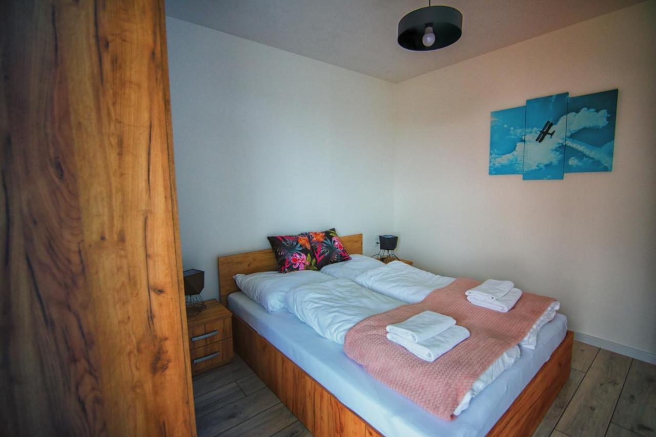 Blue Sky - Apartamenty Zator Ngoại thất bức ảnh